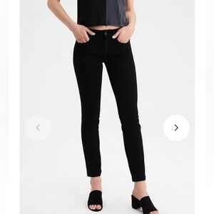 NWT American Eagle Outfitters Women's Black Skinny Ne(x)t Level Stretch Jeans 0R